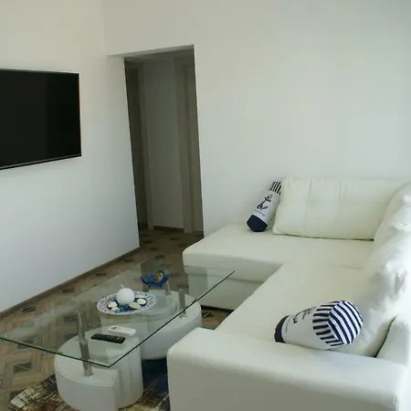 Apartament Island