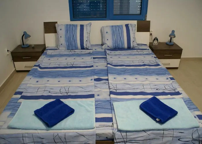 Island Apartament *