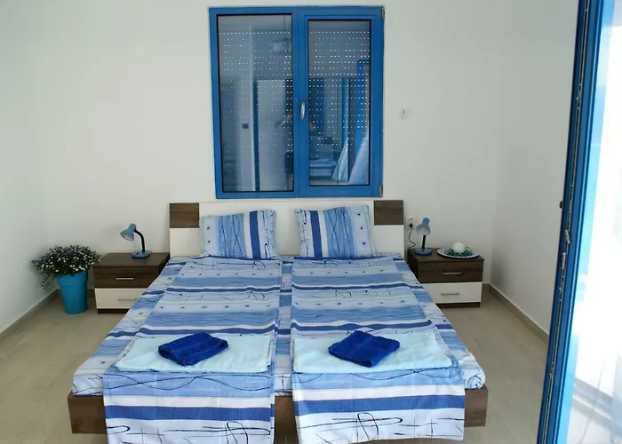 Apartament Island *