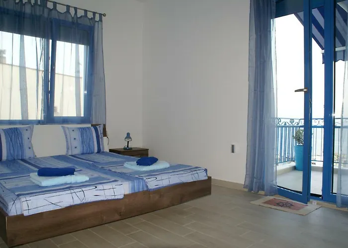 Island Apartament *
